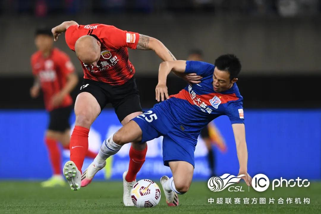 الدوري السعودي للمحترفين دوري روشنقصة نجاح كرة القدم السعودية